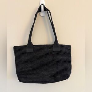 The Sak Classic Black Crochet Woven Zipper Shoulder Purse Boho Chic Handbag